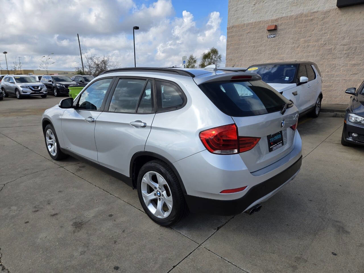Used 2013 BMW X1 sDrive28i RWD image 6