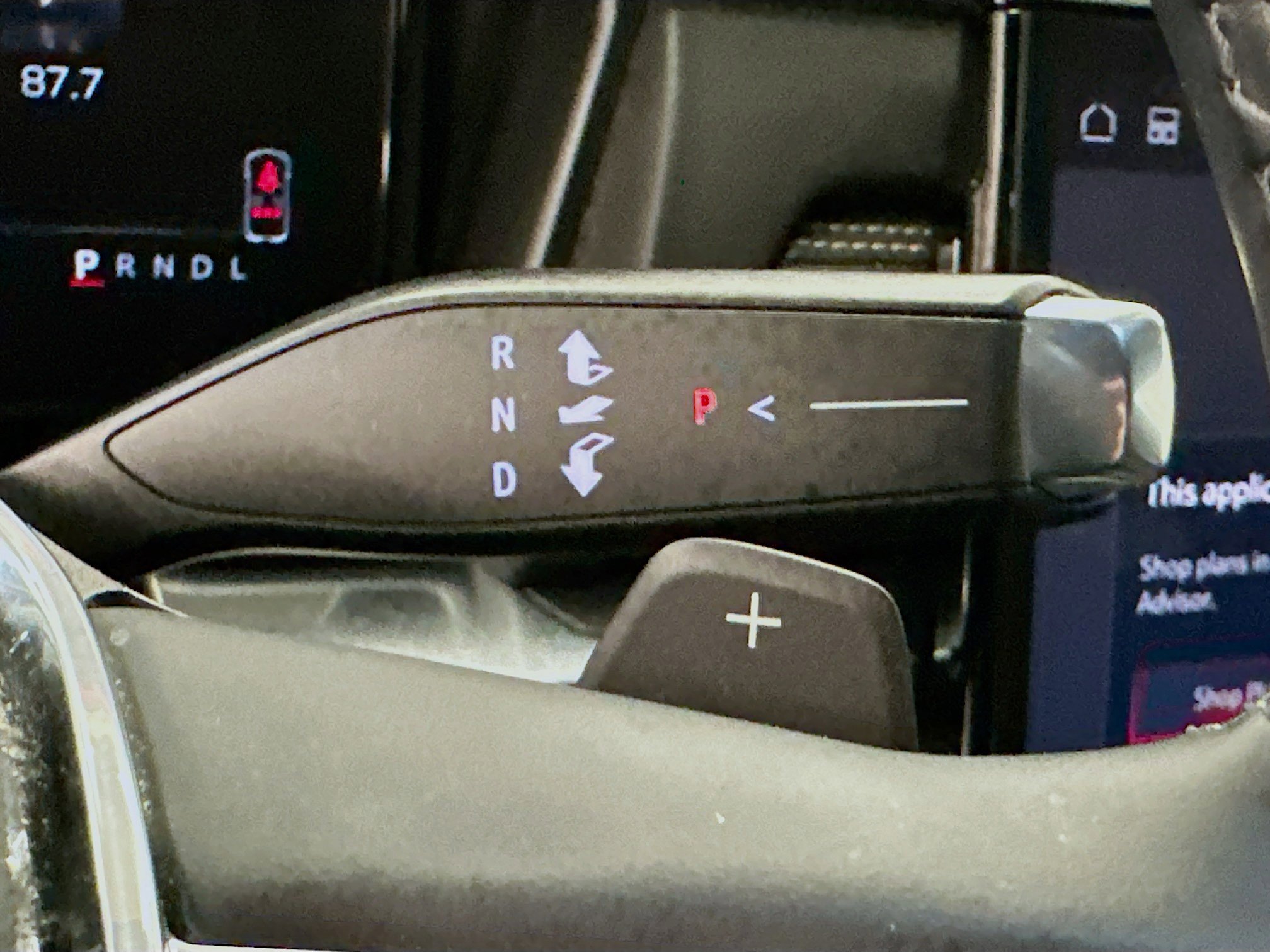 Used 2025 GMC Terrain Elevation image 25