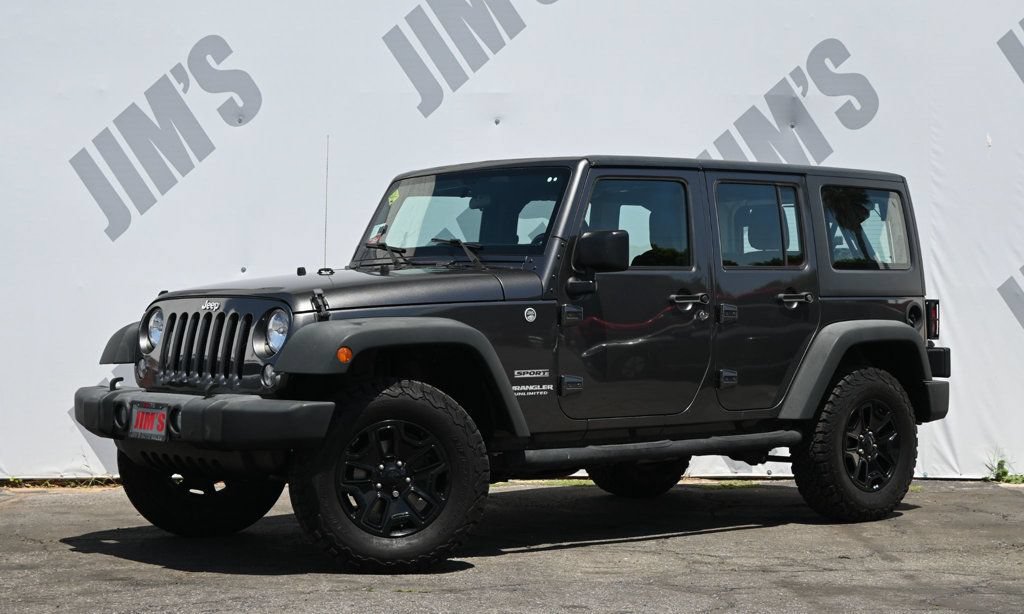 Used 2016 Jeep Wrangler Unlimited Sport w/ Connectivity Group