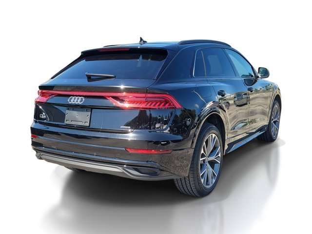 Used 2021 Audi Q8 Premium w/ Black Optic Package image 4