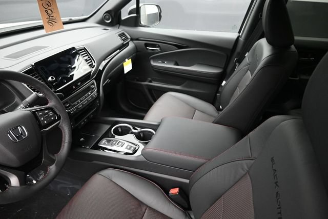 New 2026 Honda Ridgeline Black Edition image 16