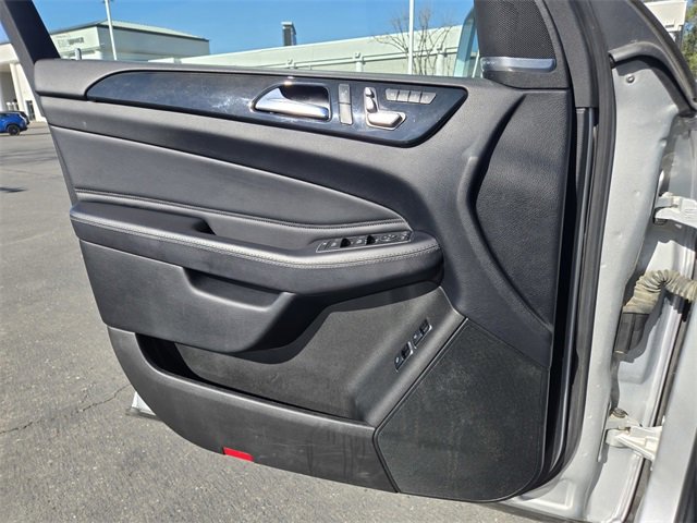 Used 2017 Mercedes-Benz GLS 450 4MATIC image 24