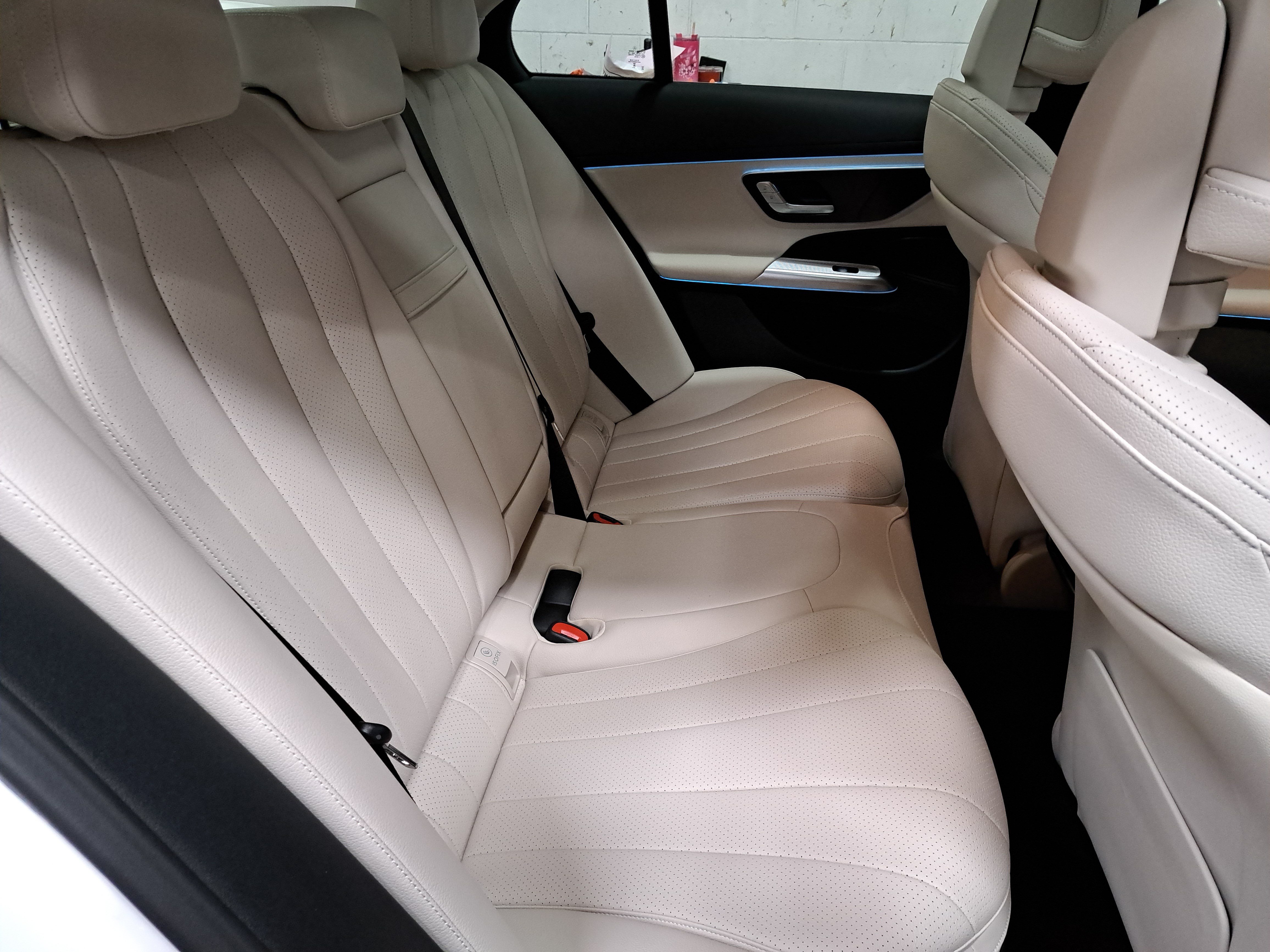 Used 2026 Mercedes-Benz E 350 4MATIC Sedan image 13