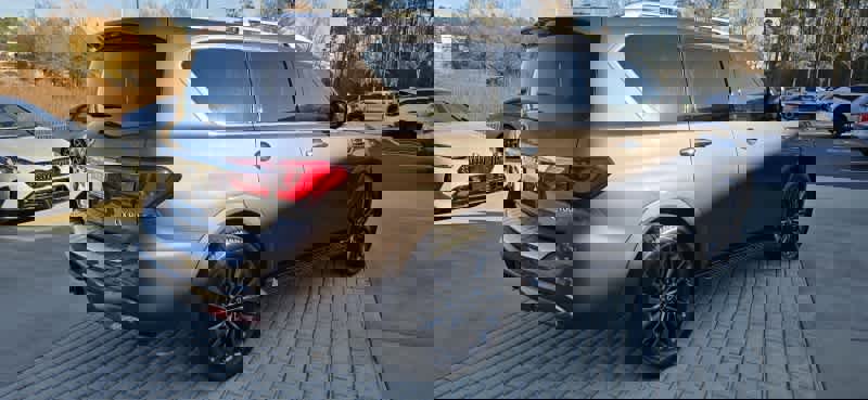 Used 2024 INFINITI QX80 Sensory w/ Cargo Package image 5