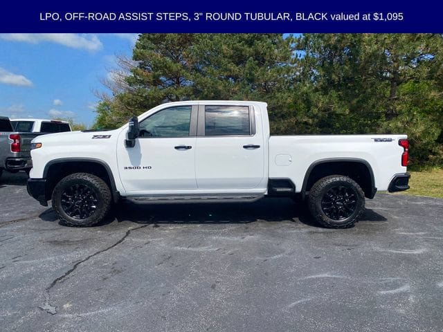 New 2026 Chevrolet Silverado 3500 LT w/ Trail Boss Package AWD/4WD image 4