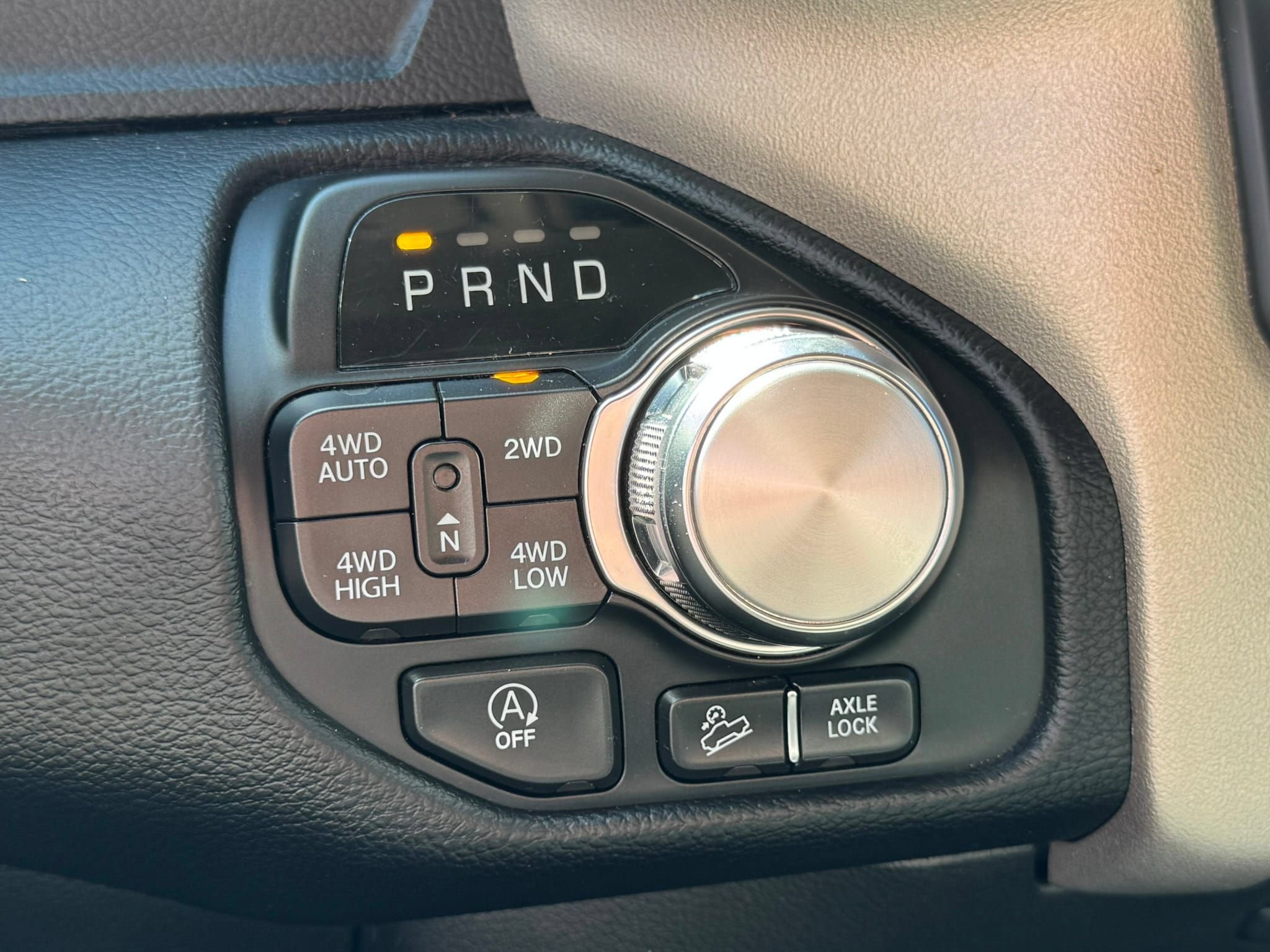 Used 2021 RAM 1500 Laramie w/ Off Road Group AWD/4WD image 30