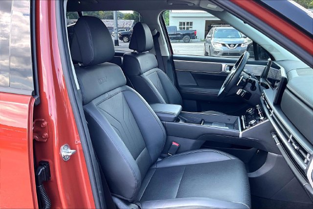 Used 2024 Hyundai Santa Fe XRT AWD/4WD image 7