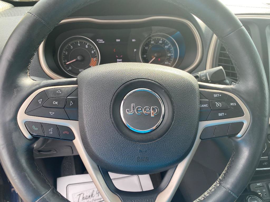 Used 2014 Jeep Cherokee Limited AWD/4WD image 32