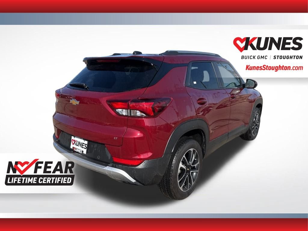 Used 2025 Chevrolet TrailBlazer LT w/ Driver Confidence Package image 10