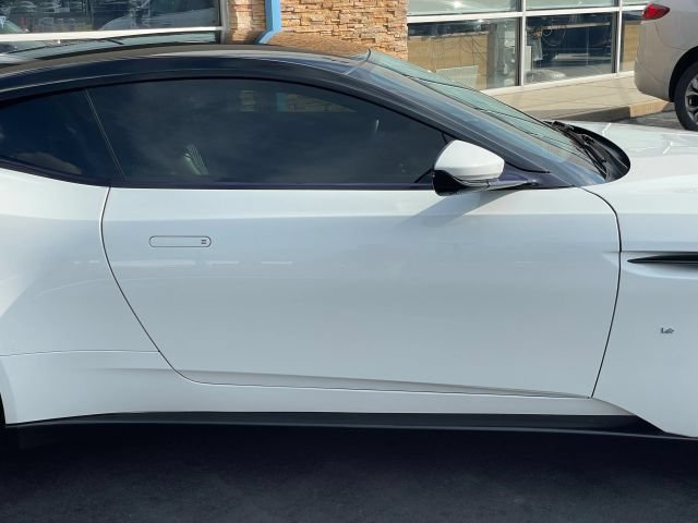 Used 2017 Aston Martin DB11 V12 RWD image 20