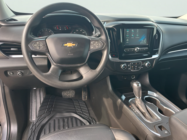 Used 2019 Chevrolet Traverse LS FWD image 16