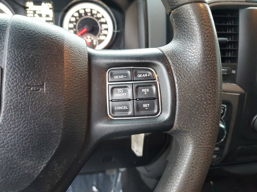 Used 2019 RAM 1500 ST w/ SXT Plus Group AWD/4WD image 18