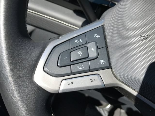 Used 2024 Volkswagen Atlas SE AWD/4WD image 30