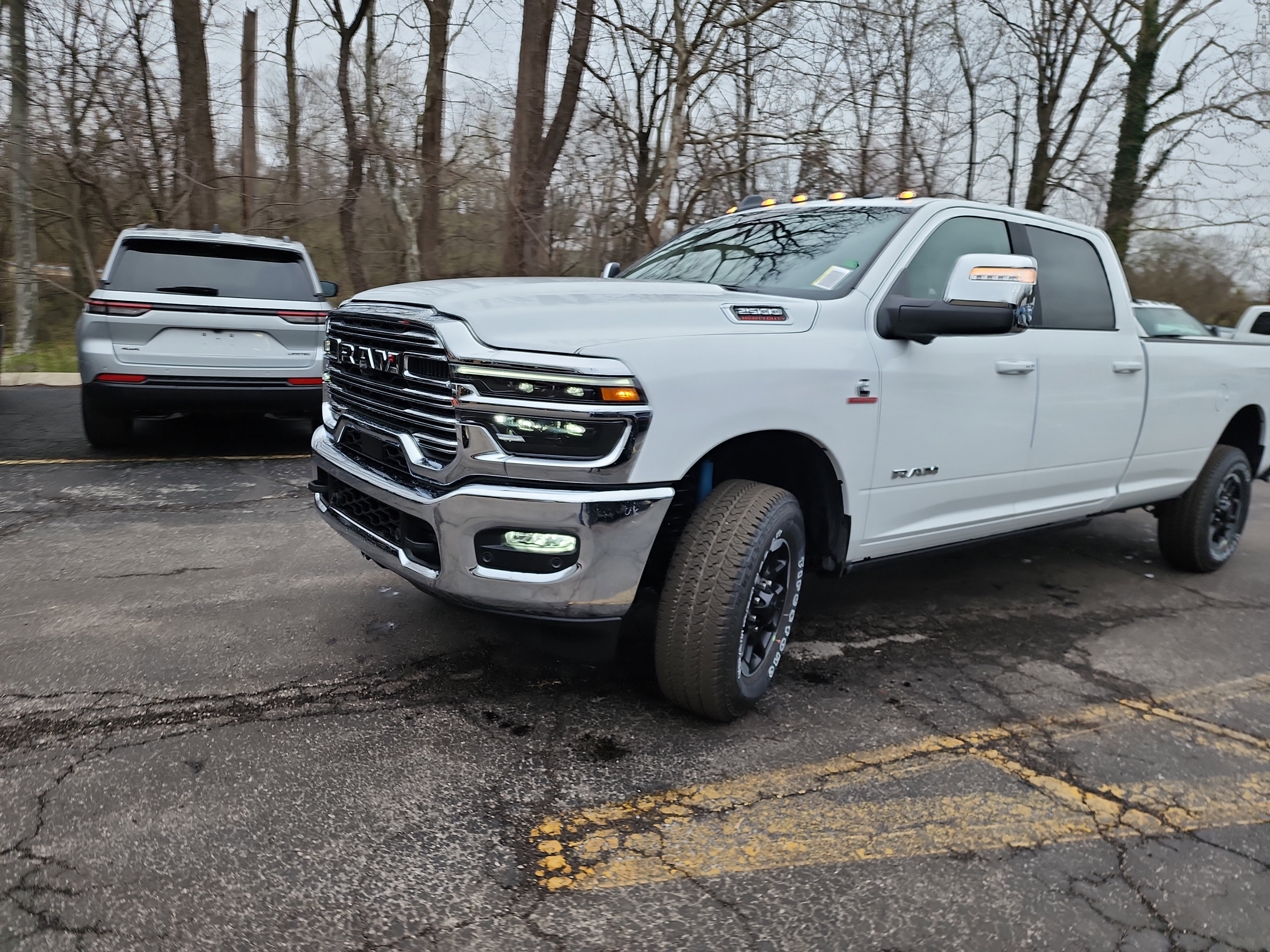 New 2025 RAM 2500 Laramie image 22