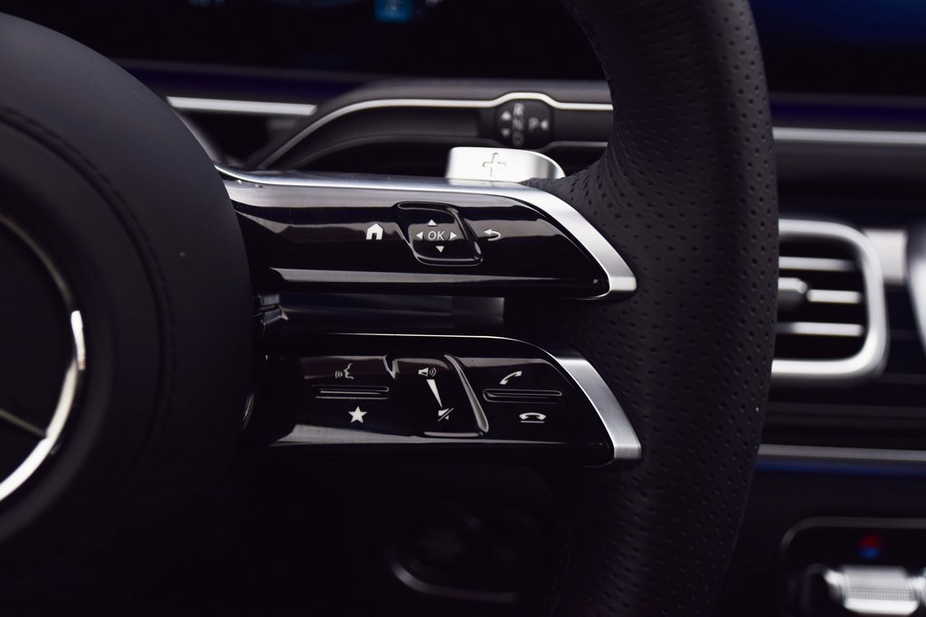 Used 2026 Mercedes-Benz GLS 450 4MATIC image 28