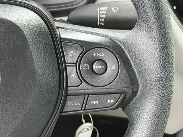 Used 2024 Toyota Corolla Cross L FWD image 13
