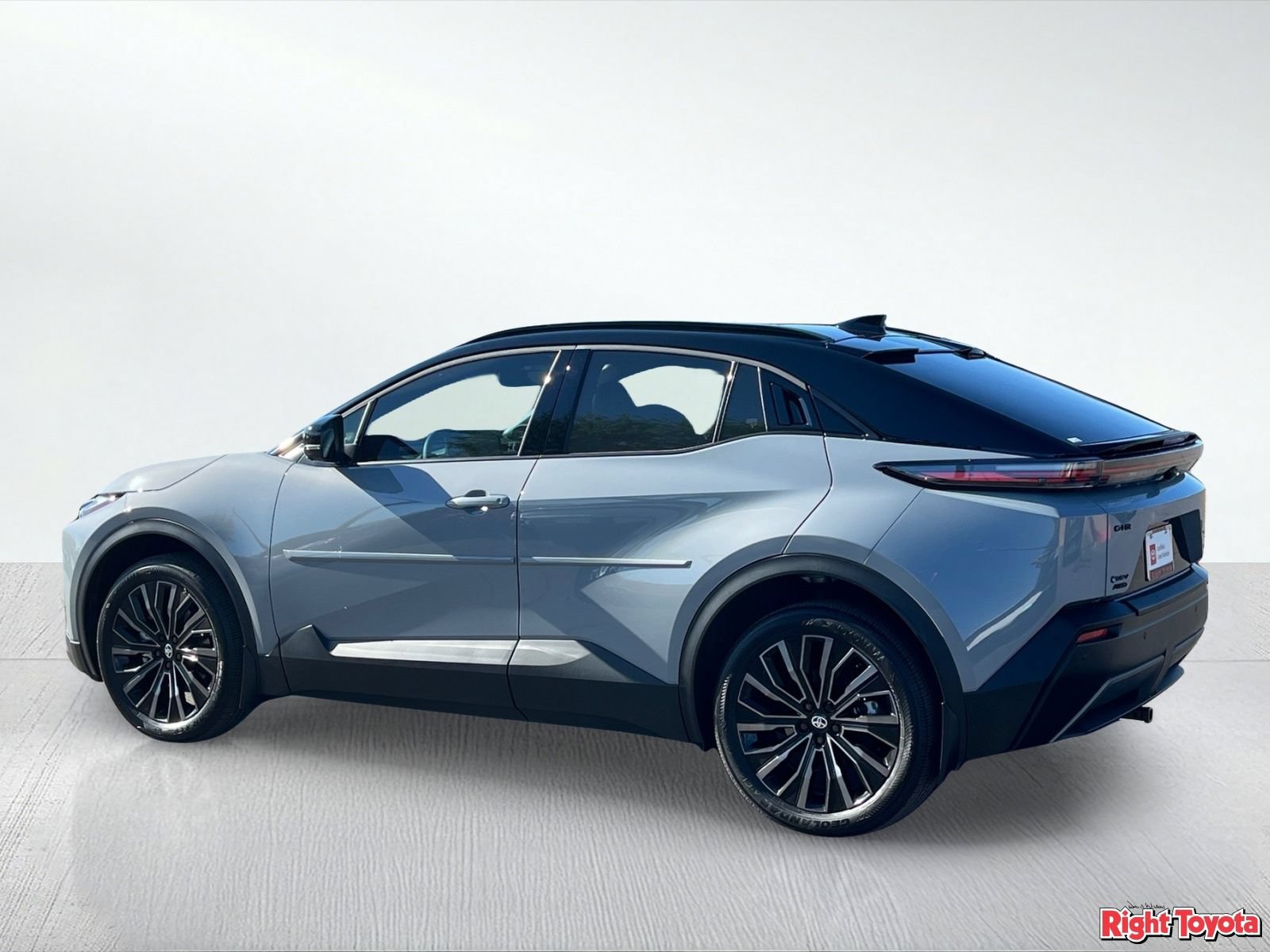 Certified 2026 Toyota C-HR w/ Cold Weather Package AWD/4WD image 5