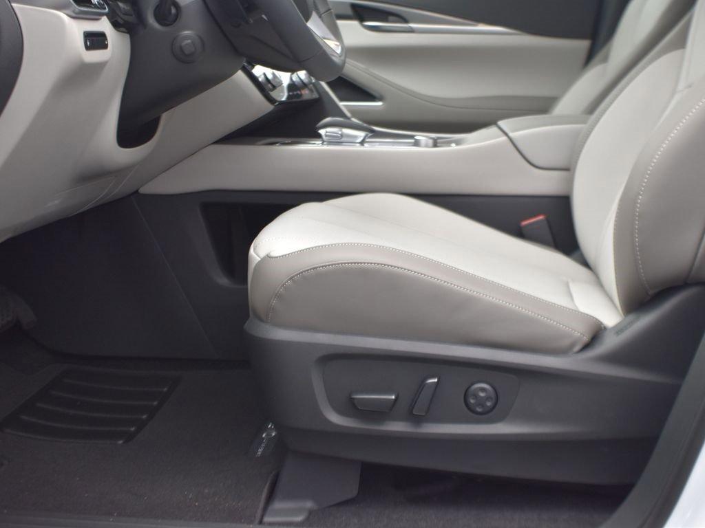 New 2026 INFINITI QX60 Luxe w/ Cargo Package image 12