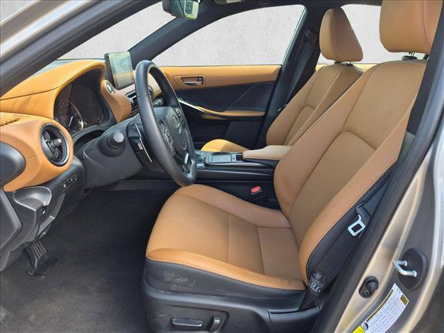 Used 2023 Lexus IS 300 w/ Comfort Package RWD image 16