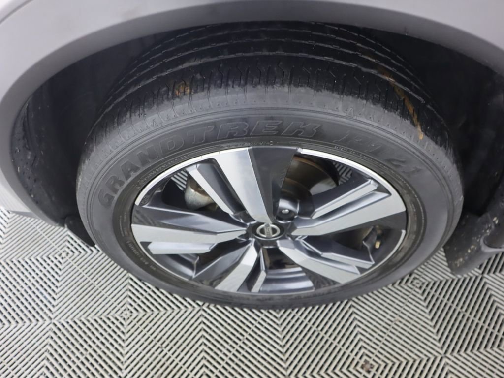 Used 2021 Nissan Rogue SL image 36