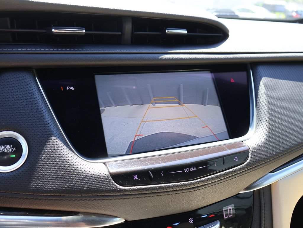 Used 2017 Cadillac XT5 FWD image 33