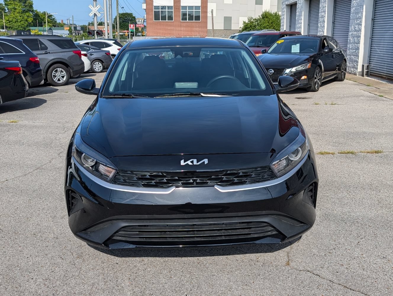 Used 2024 Kia Forte LXS w/ LXS Technology Package FWD image 3