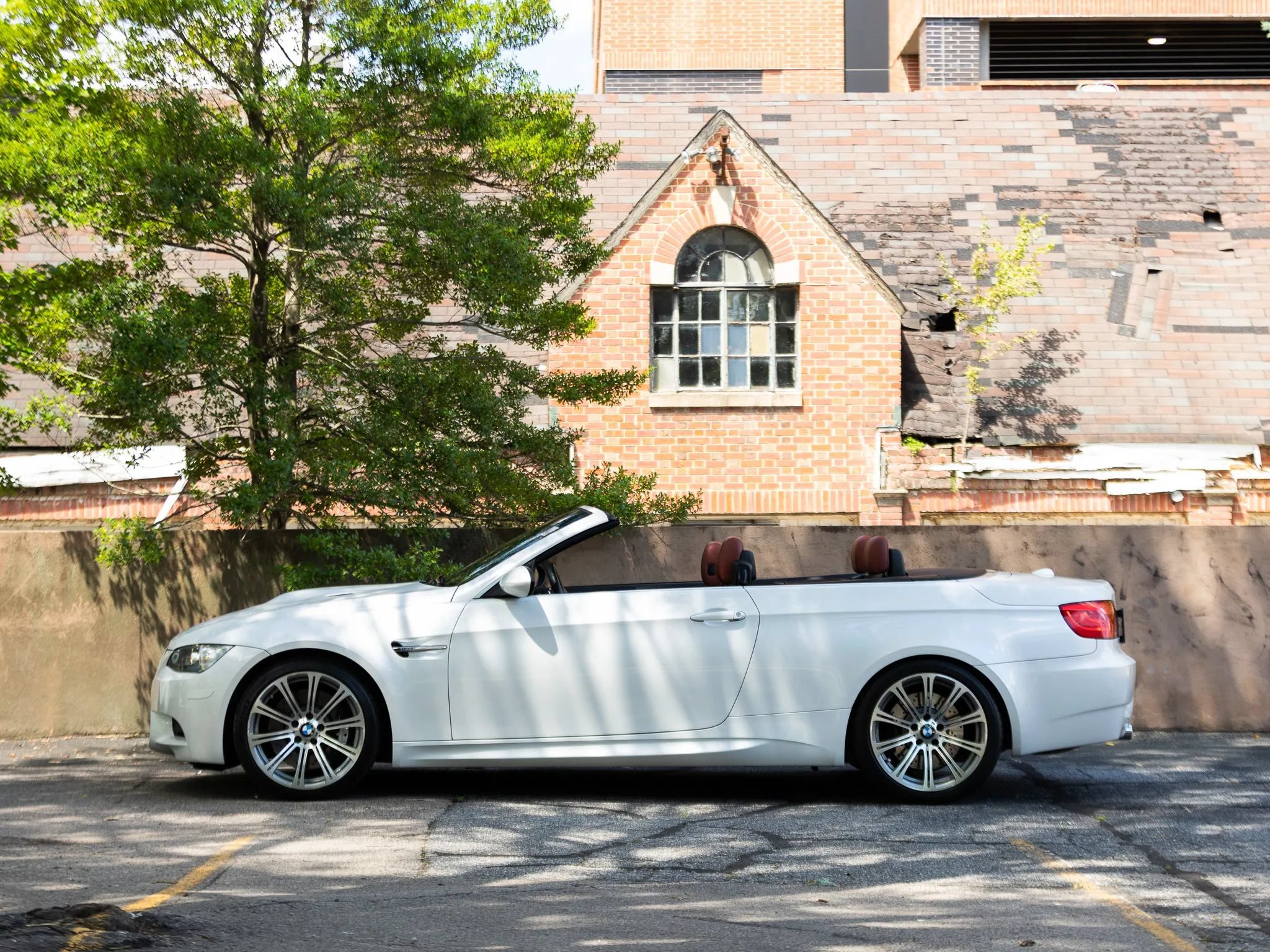 Used 2013 BMW M3 Convertible RWD image 11