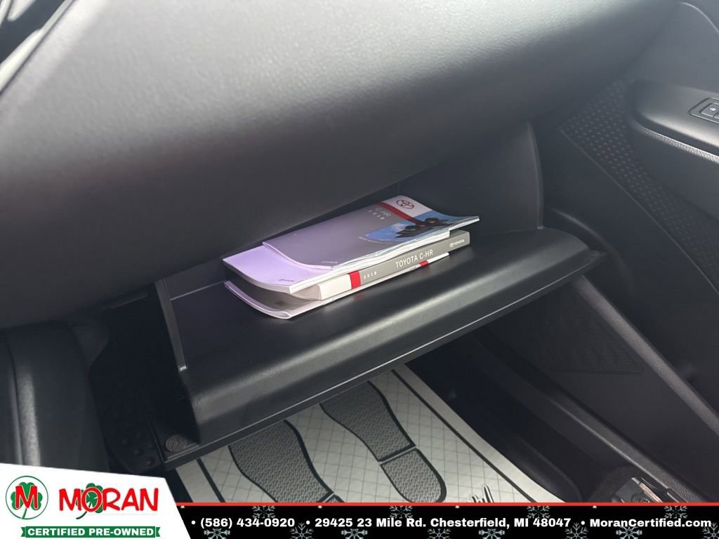 Used 2018 Toyota C-HR XLE image 19