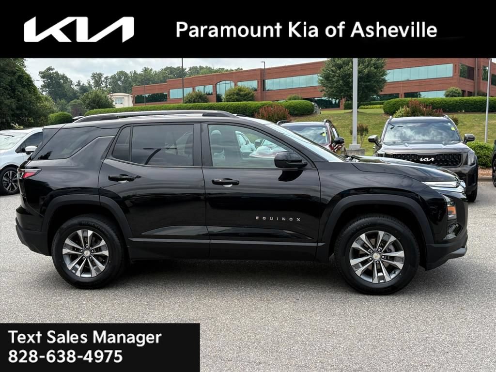 Used 2025 Chevrolet Equinox LT w/ Convenience Package II AWD/4WD image 6