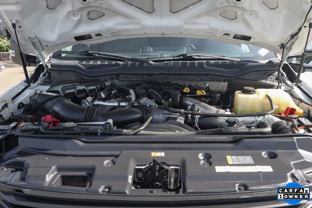 Used 2018 Ford F550 2WD Crew Cab Super Duty image 10