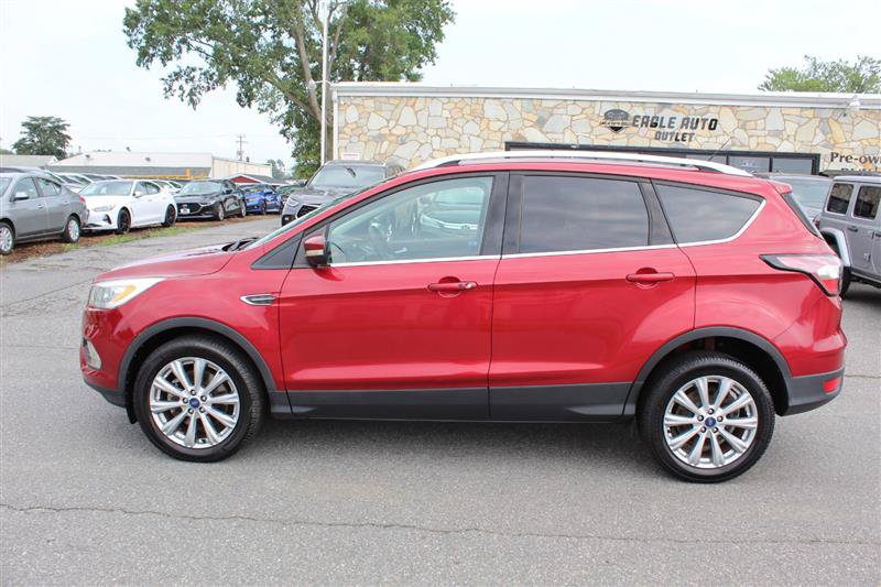 Used 2017 Ford Escape Titanium AWD/4WD image 4