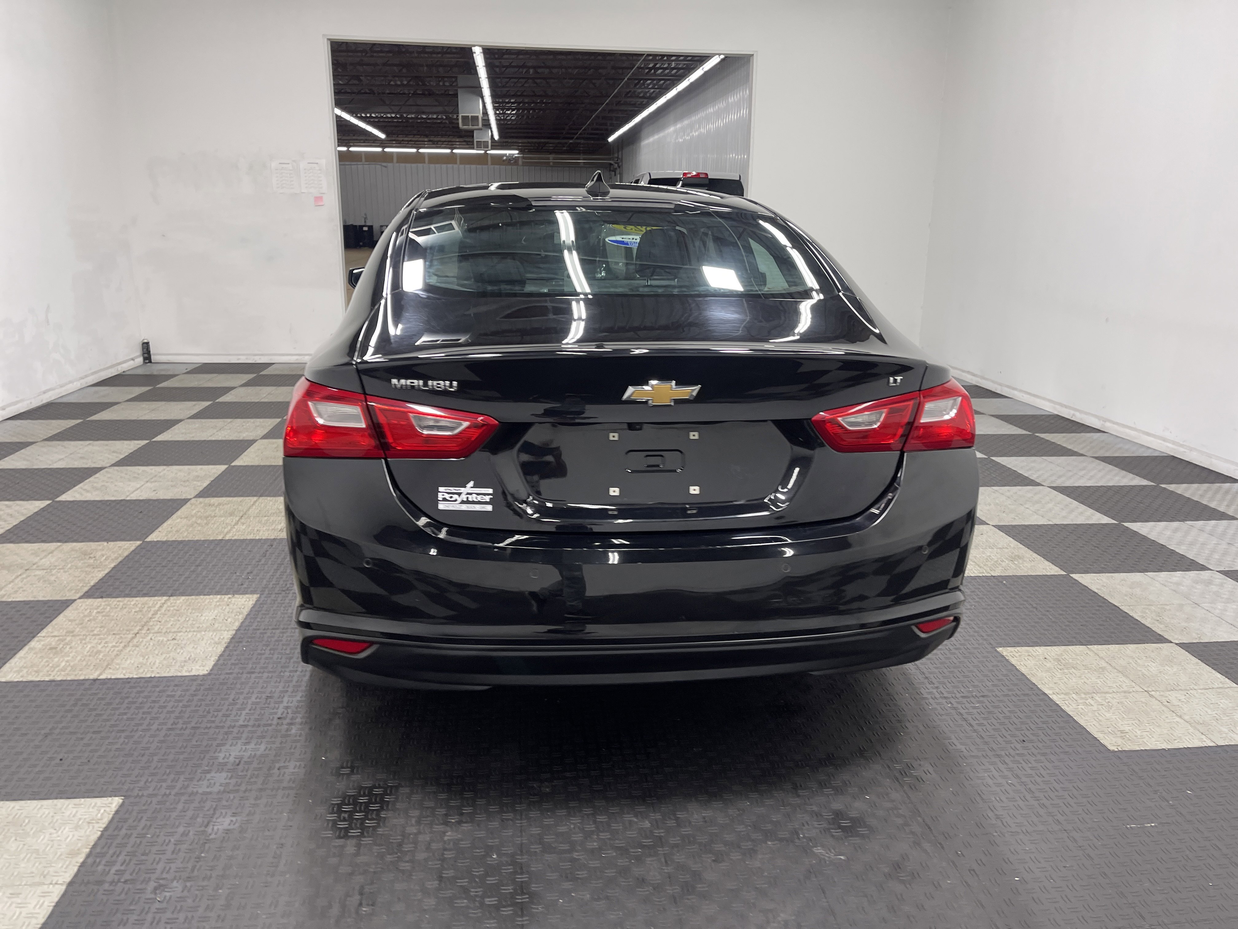 Used 2023 Chevrolet Malibu LT w/ Driver Confidence Package image 3