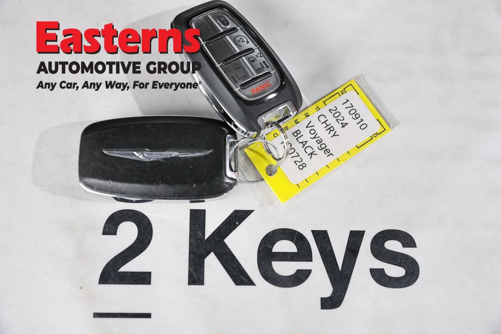 Used 2024 Chrysler Voyager LX FWD image 25