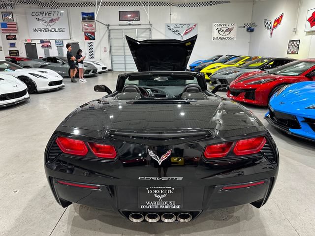 Used 2018 Chevrolet Corvette Stingray Convertible w/ Carbon Flash Badge Package RWD image 22