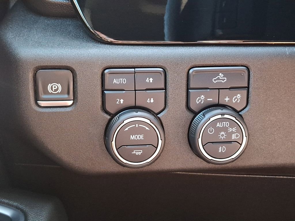 Used 2024 Chevrolet Silverado 1500 RST w/ Convenience Package II image 23