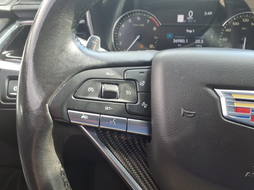 Used 2020 Cadillac XT6 Sport AWD/4WD image 16