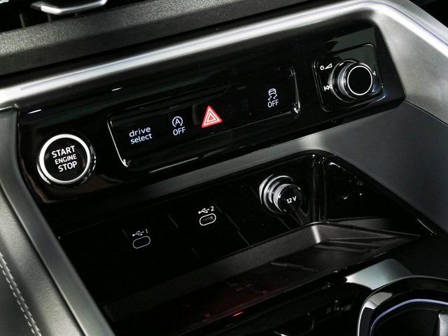 New 2026 Audi Q5 Premium Plus AWD/4WD image 16