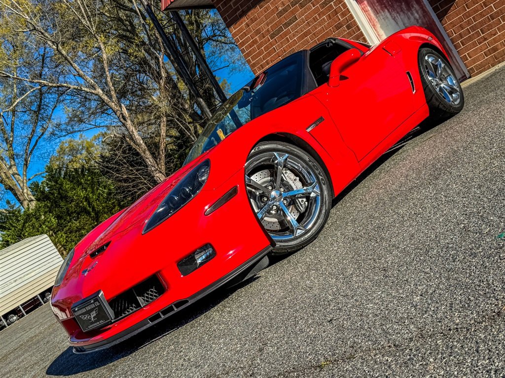 Used 2011 Chevrolet Corvette Grand Sport w/ Preferred Equipment Group RWD image 7