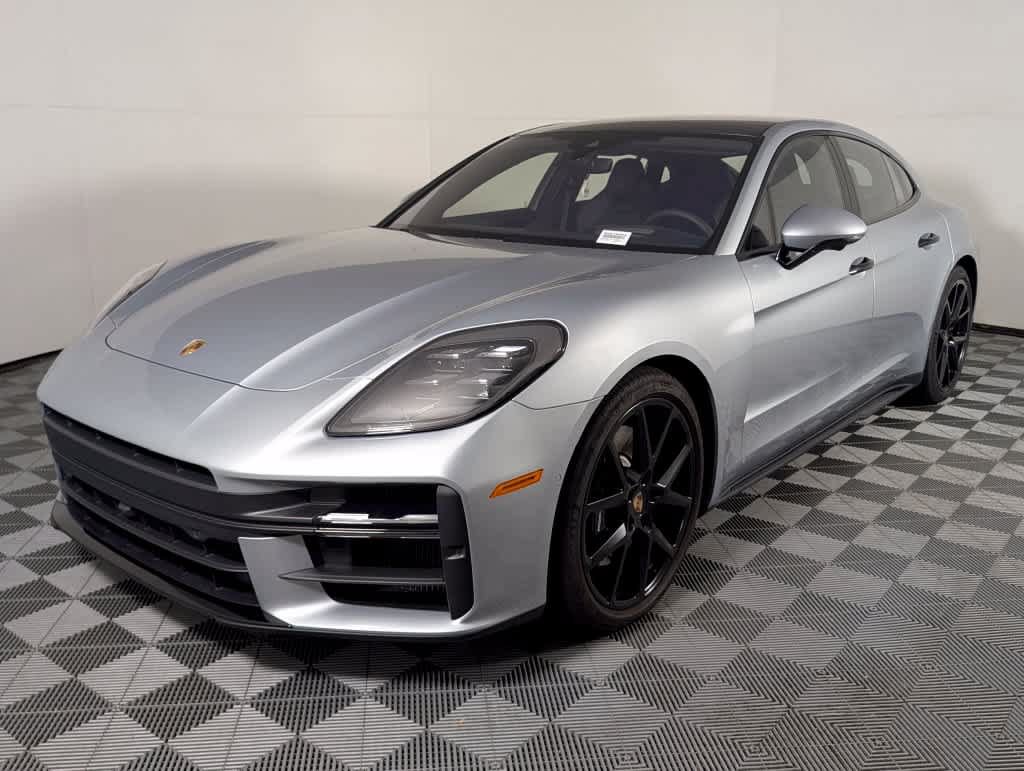 Used 2026 Porsche Panamera GTS AWD/4WD image 1