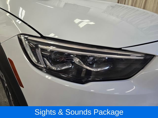 Used 2018 Buick Regal Preferred w/ Sights and Sounds Package image 5