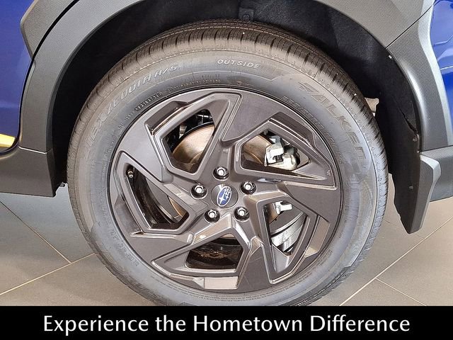 Used 2025 Subaru Crosstrek 2.5i Sport AWD/4WD video 4