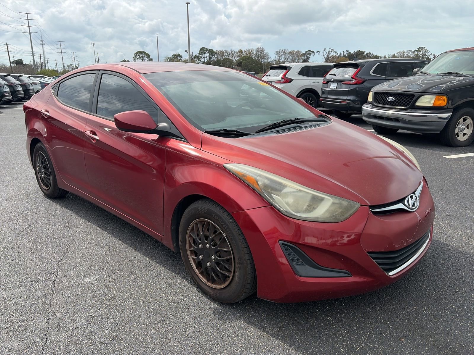 Used 2016 Hyundai Elantra SE image 1