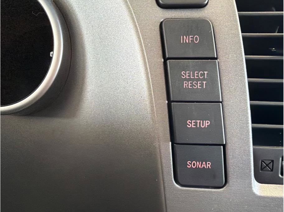 Used 2011 Toyota Sequoia Limited image 21