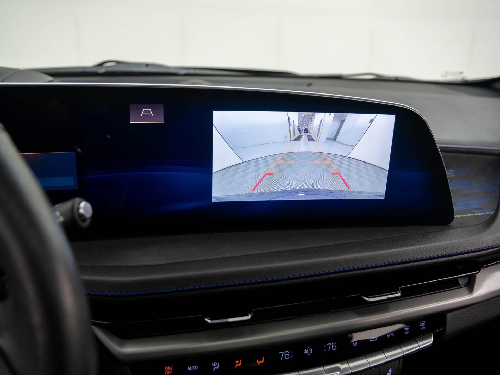 Certified 2024 Cadillac XT4 Sport image 32