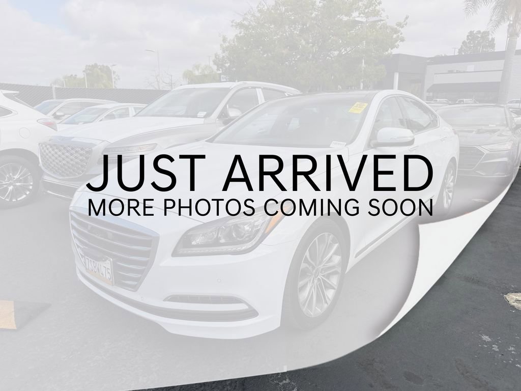 Used 2015 Hyundai Genesis 3.8 w/ Option Group 04