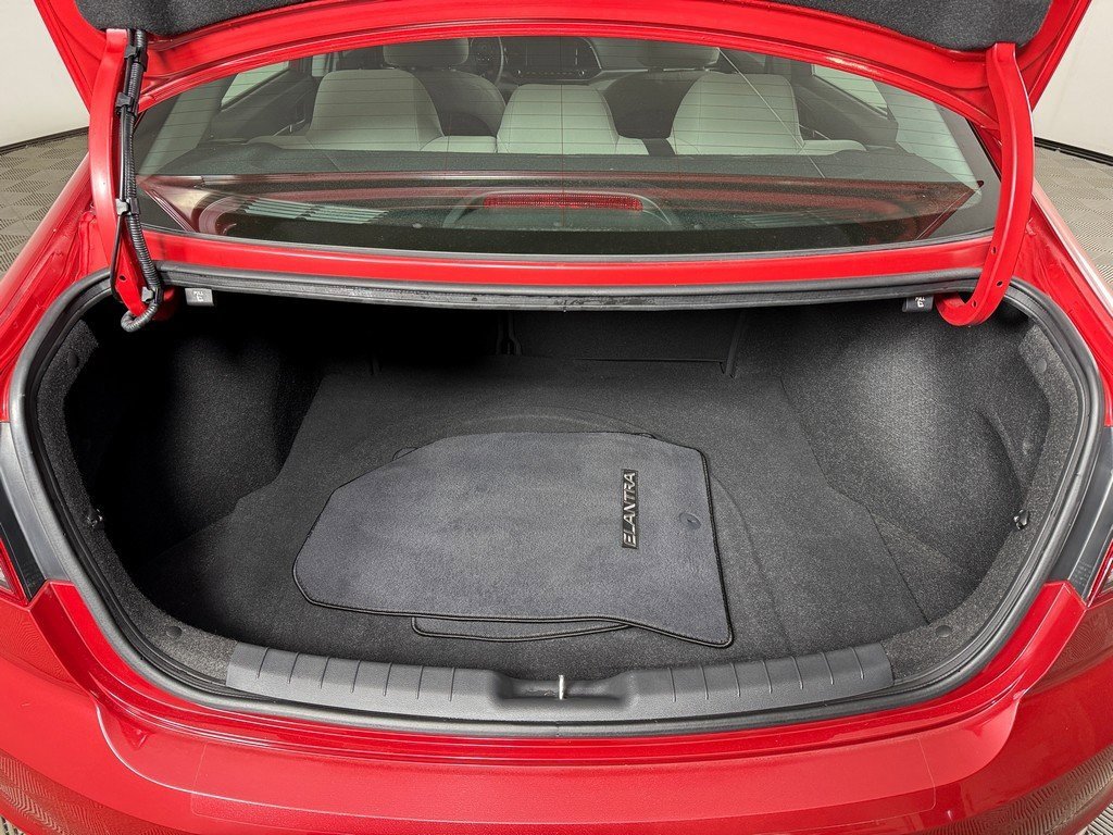 Certified 2020 Hyundai Elantra SEL image 14