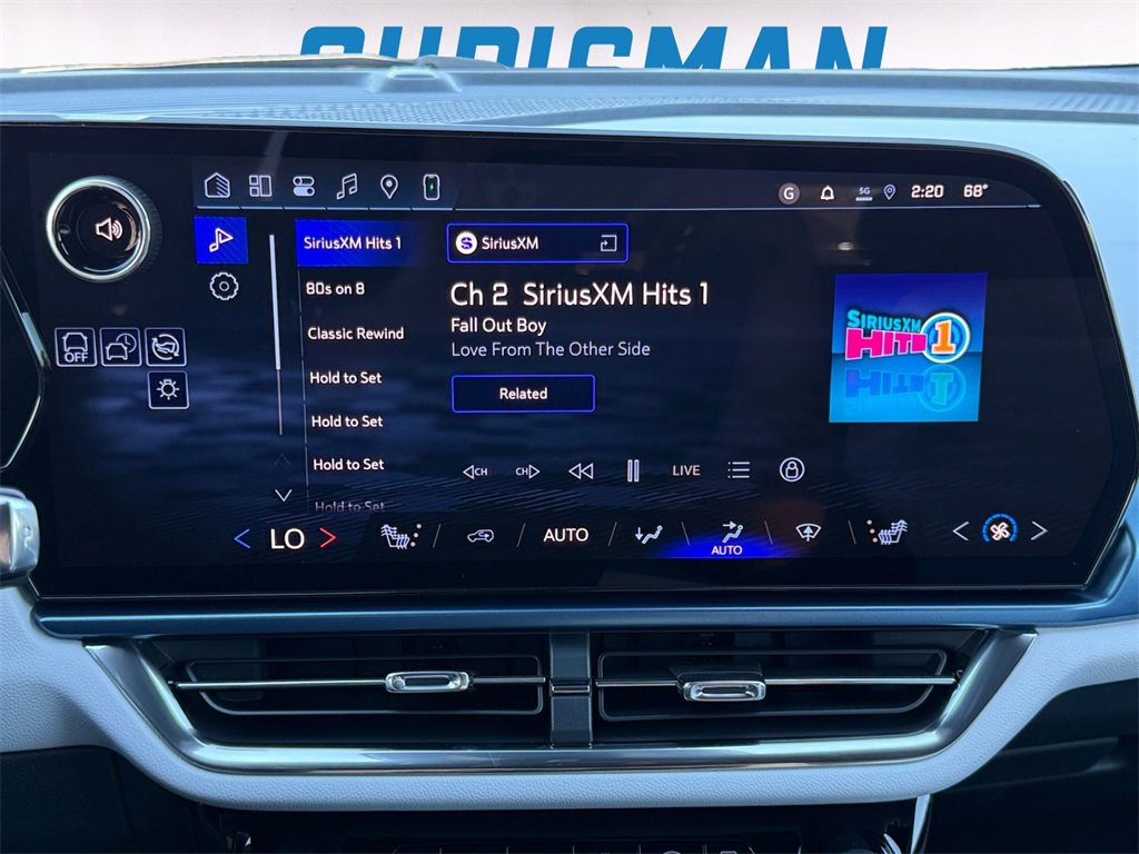 New 2026 Chevrolet Equinox EV LT image 14