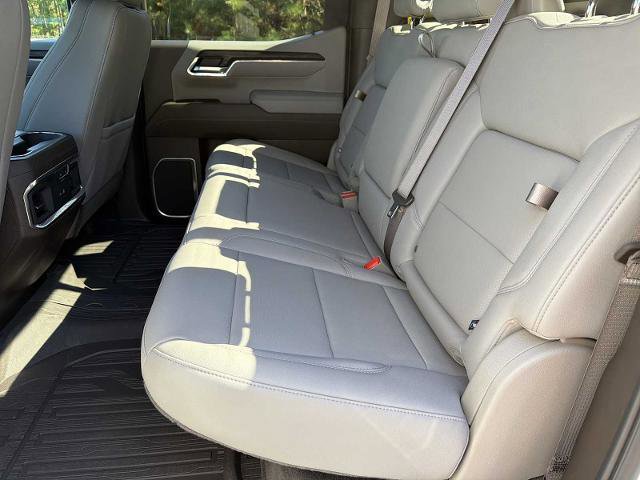 New 2026 GMC Sierra 1500 SLT w/ SLT Premium Plus Package AWD/4WD image 21
