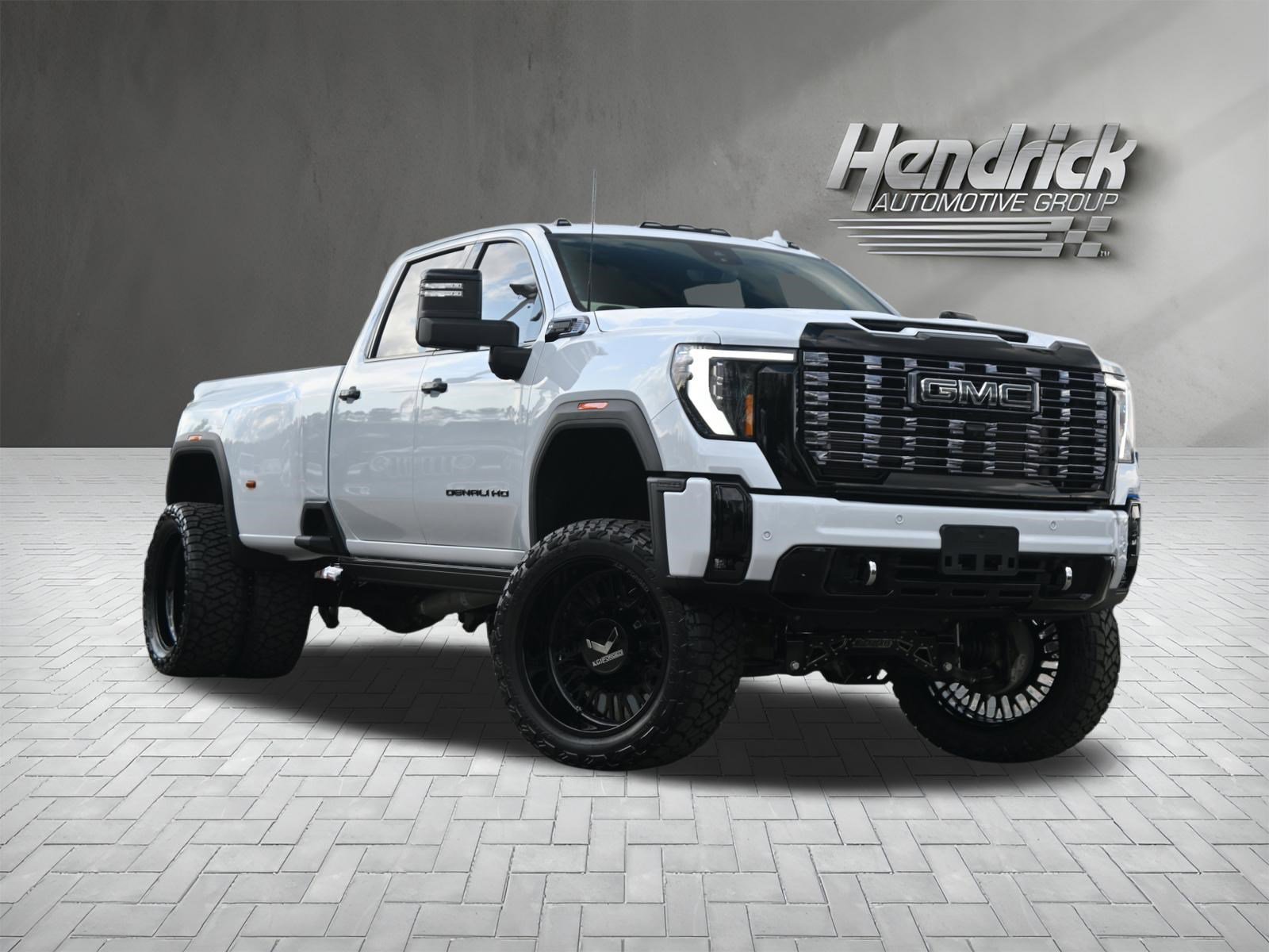 Used 2026 GMC Sierra 3500 Denali Ultimate AWD/4WD video 2