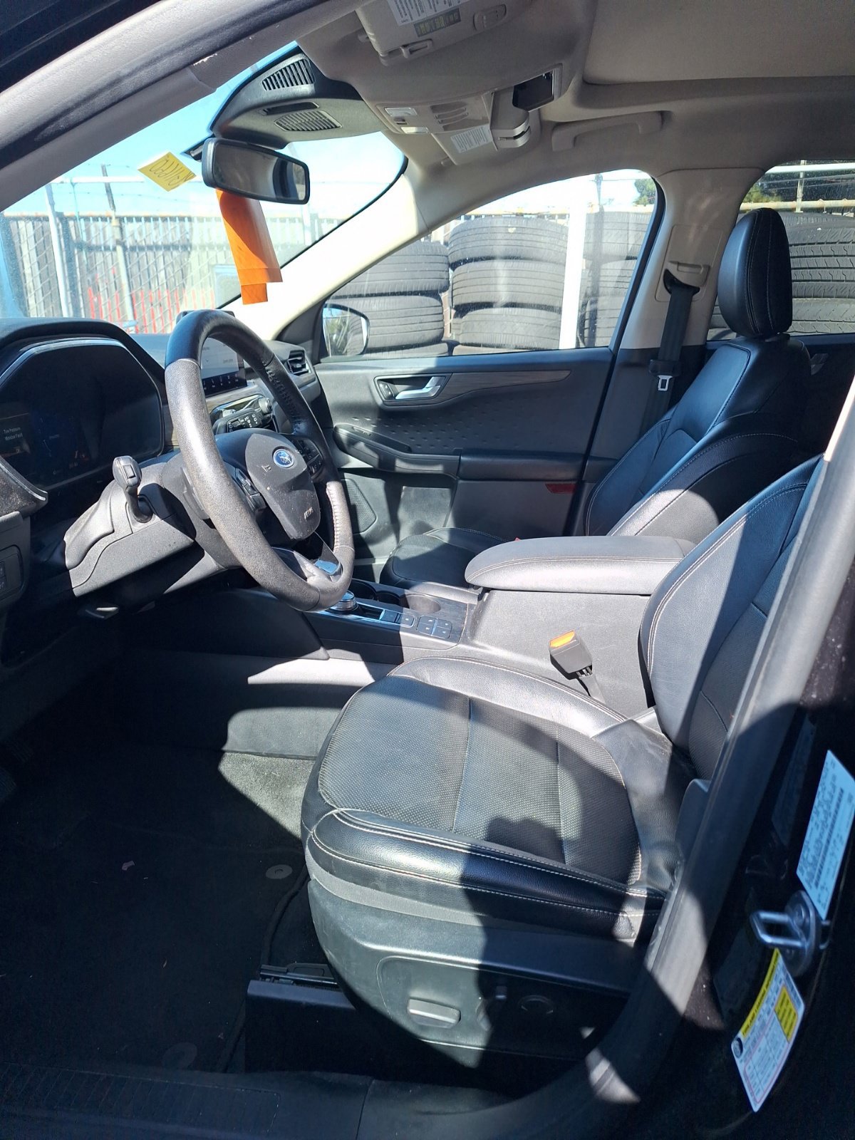 Used 2020 Ford Escape Titanium AWD/4WD image 8